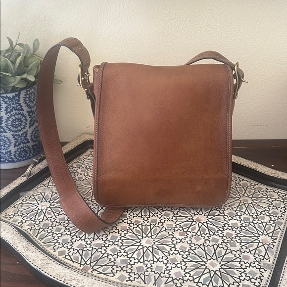 Rare Coach Legacy Flap Glove Tanned Leather Crossbody British Tan Vintage Y2K - Picture 6 of 16